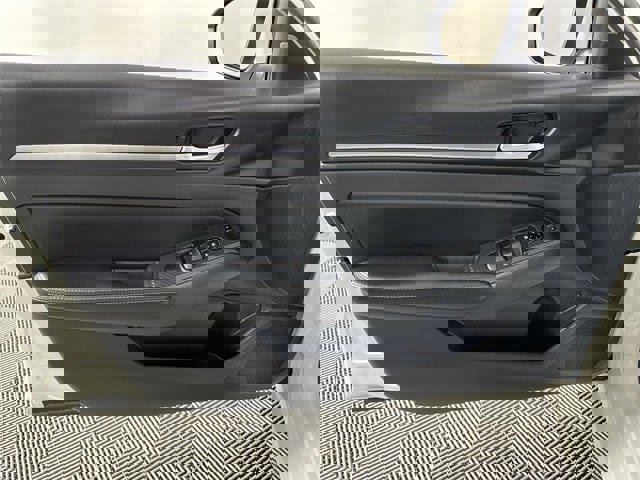 Used 2022 Nissan Altima 2.5 SV image 23