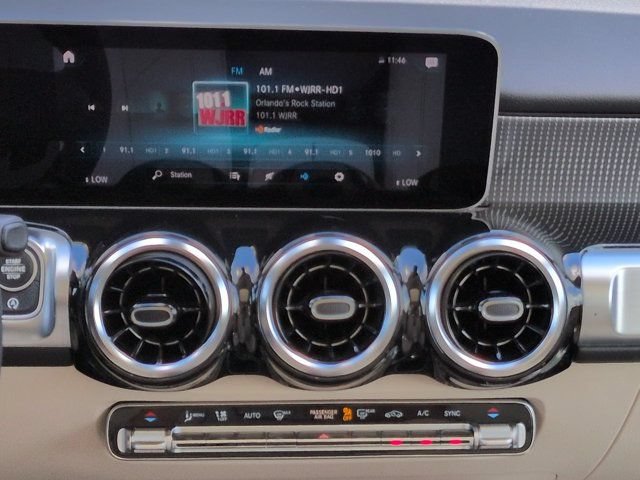 Used 2021 Mercedes-Benz GLB 250 4MATIC image 18