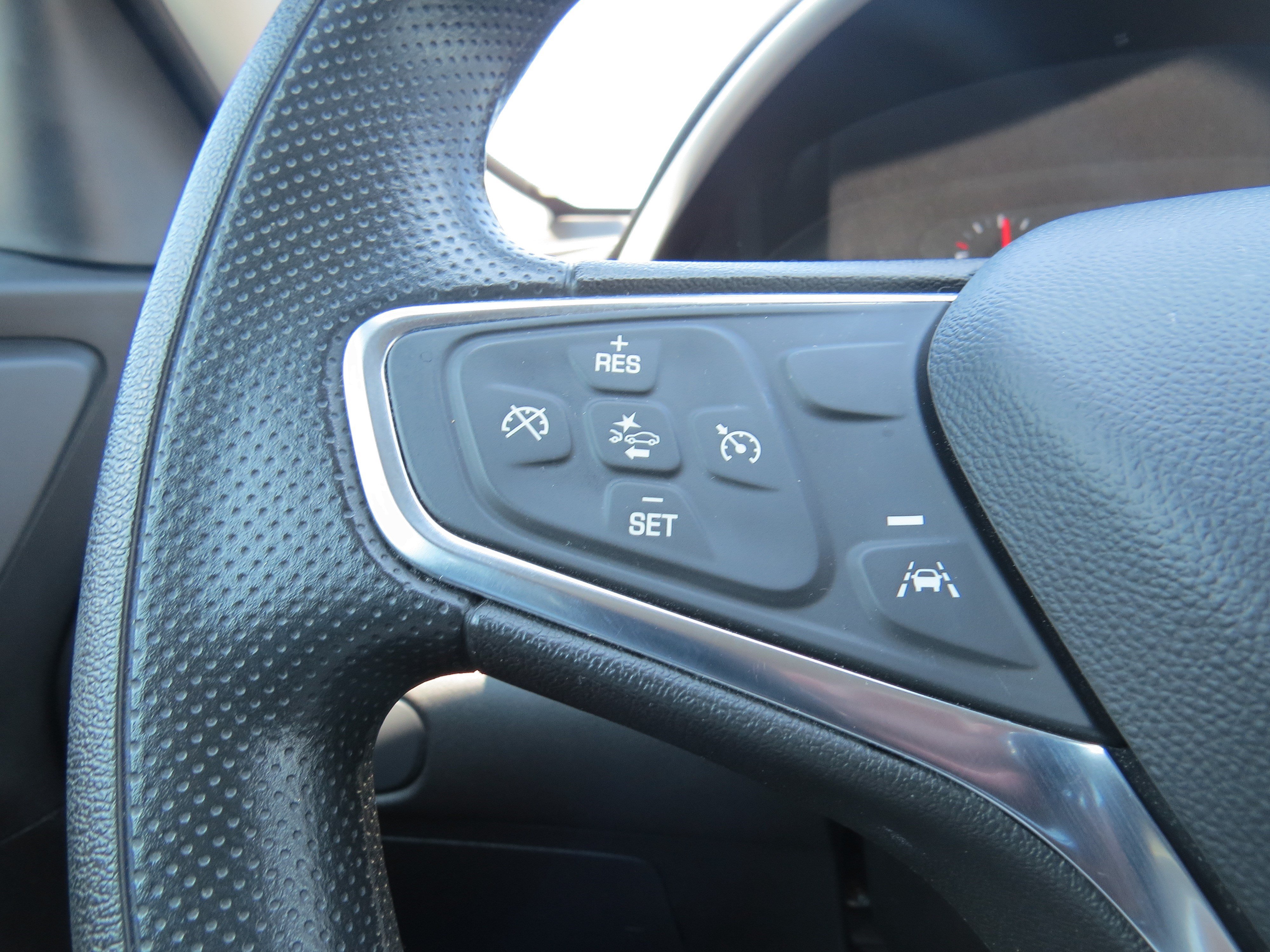 Used 2025 Chevrolet Malibu LT FWD image 18