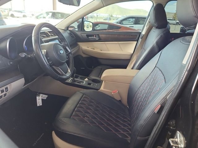 Used 2019 Subaru Outback 3.6R Limited AWD/4WD image 8