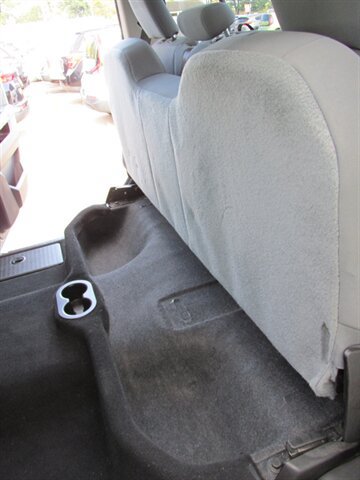 Used 2019 RAM 1500 Classic SLT RWD image 15
