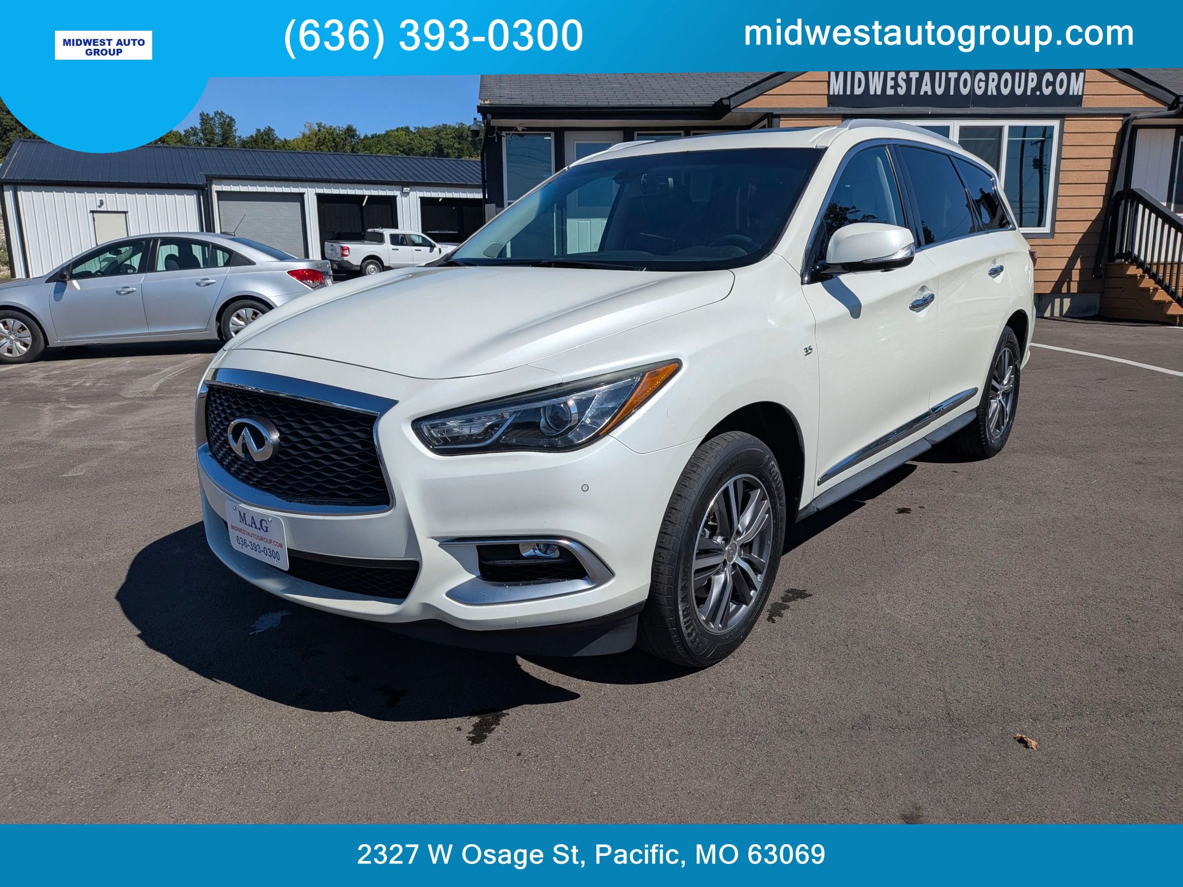 Used 2016 INFINITI QX60 Luxe w/ Premium Plus Package