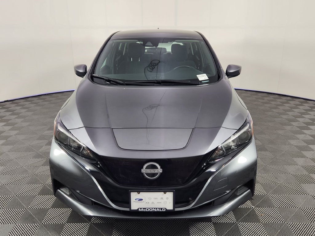 Used 2025 Nissan Leaf S FWD image 8