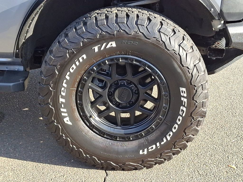 Used 2023 Ford Bronco Outer Banks image 8
