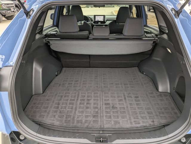 Used 2024 Toyota RAV4 SE image 28