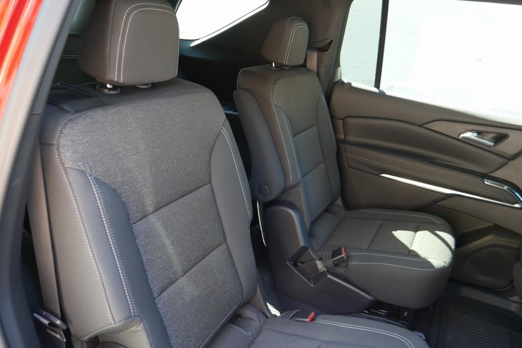 New 2026 Chevrolet Traverse LT w/ LPO, Floor Liner Package image 22