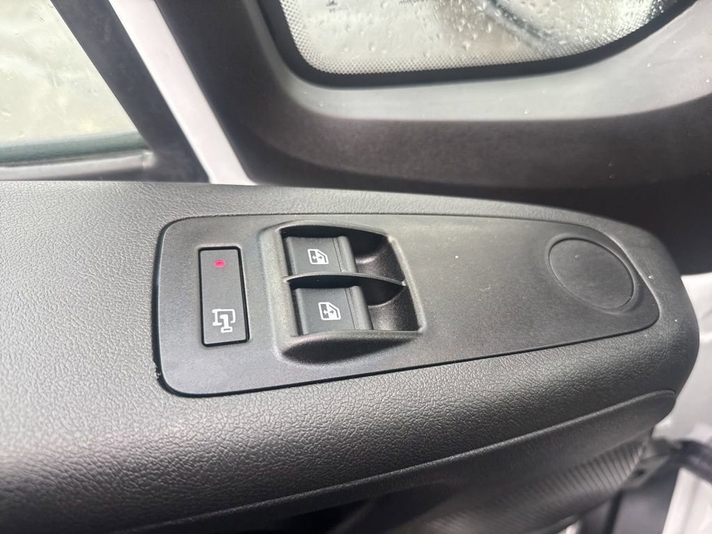 Used 2024 RAM ProMaster 2500 FWD image 13