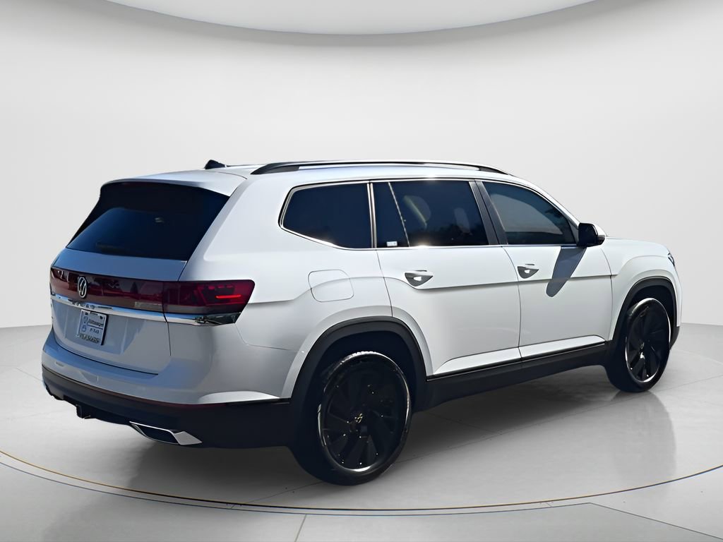 New 2026 Volkswagen Atlas SE image 8