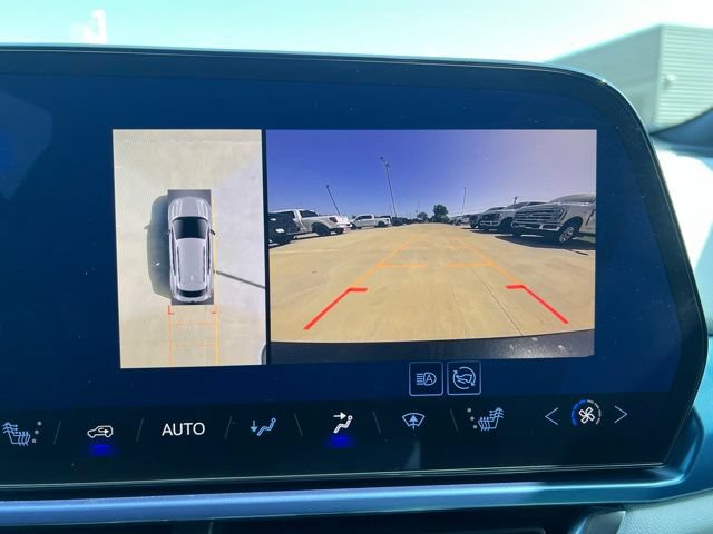 Used 2025 Chevrolet Equinox EV LT FWD image 29