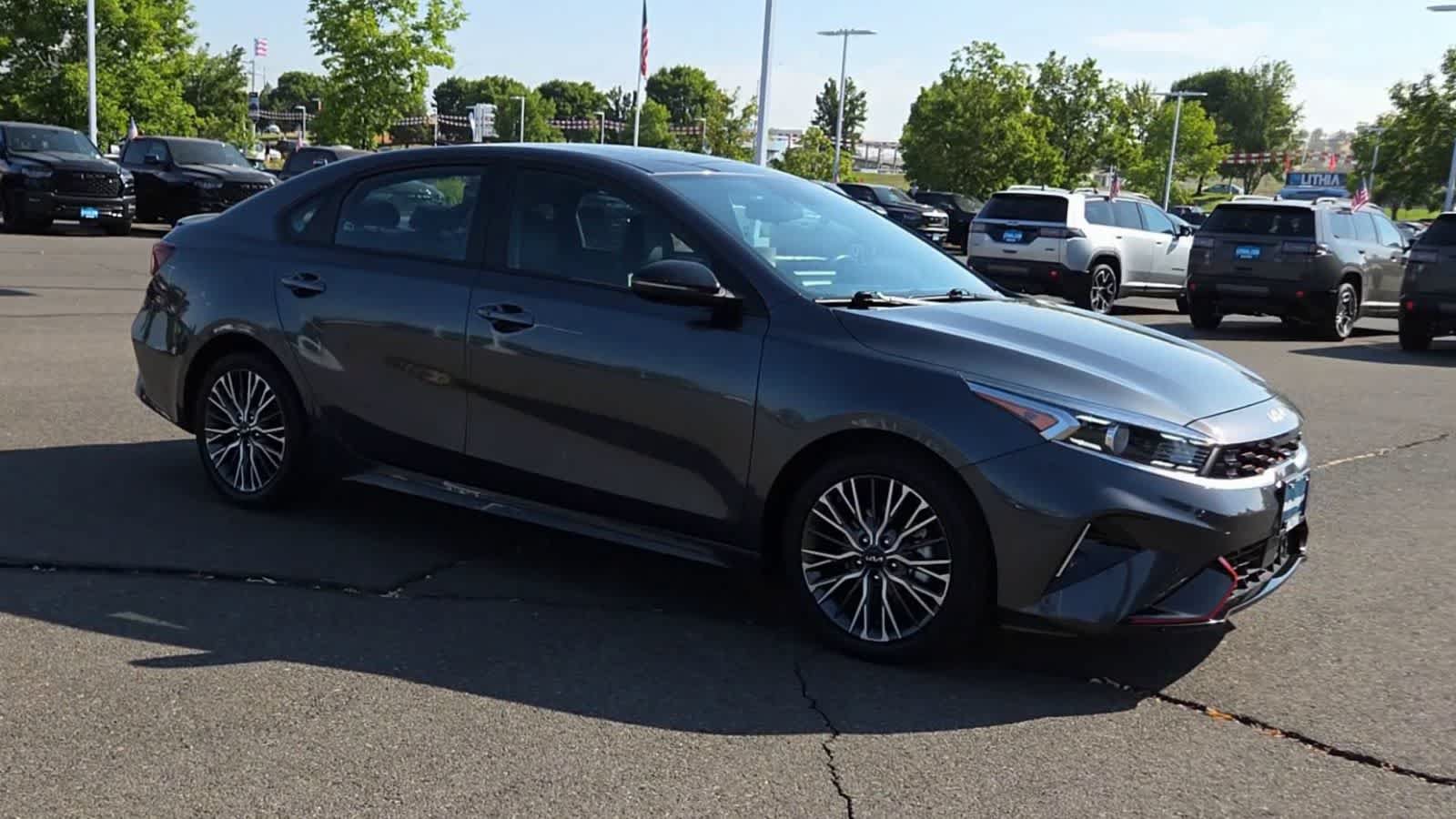Used 2023 Kia Forte GT-Line w/ GT-Line Premium Package FWD image 2