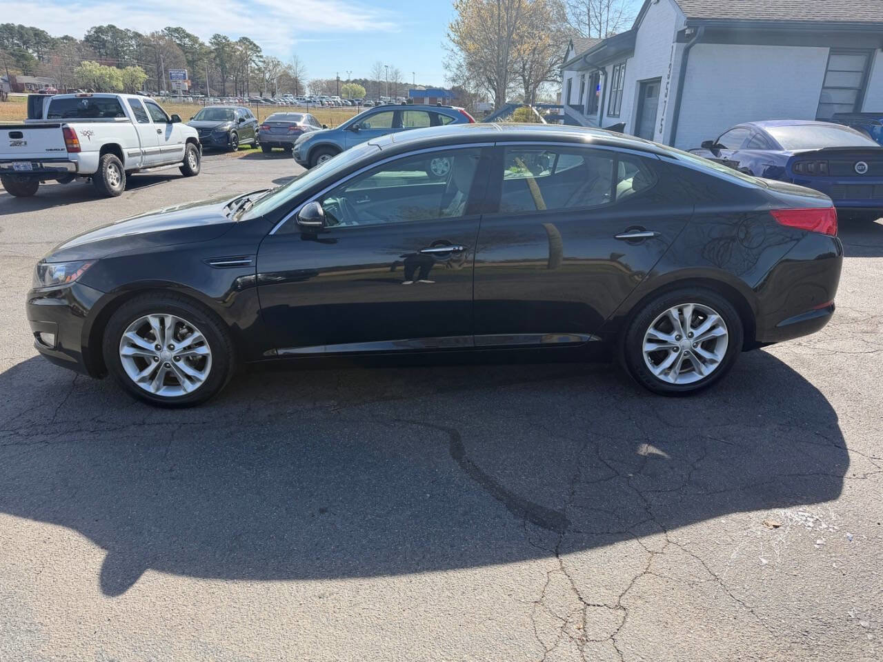 Used 2012 Kia Optima EX w/ Premium Pkg image 4