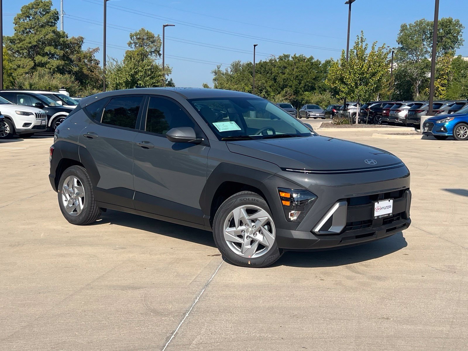 New 2027 Hyundai Kona SE FWD image 1