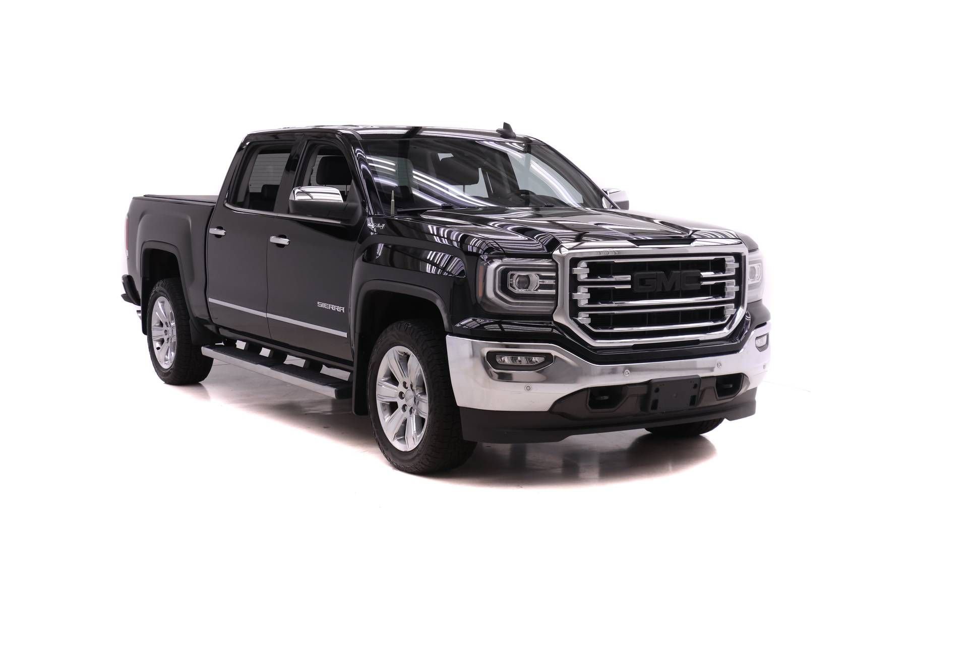 Used 2018 GMC Sierra 1500 SLT AWD/4WD image 2