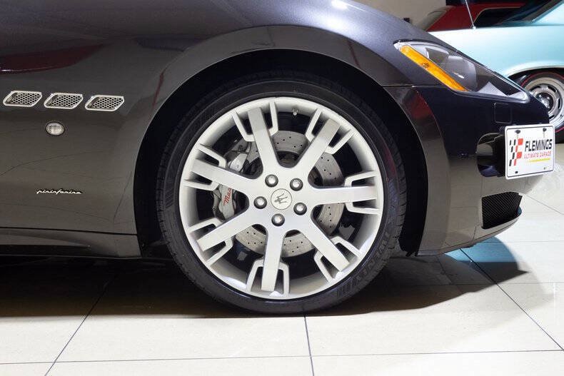 Used 2012 Maserati GranTurismo Convertible RWD image 32