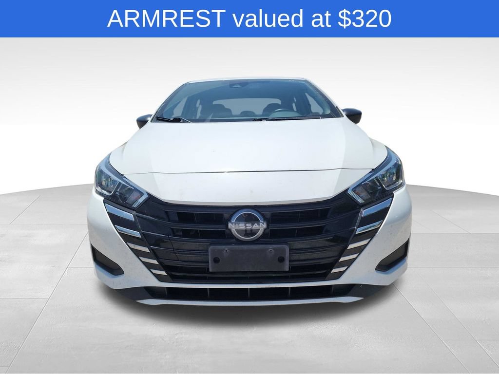 Used 2023 Nissan Versa S FWD image 2