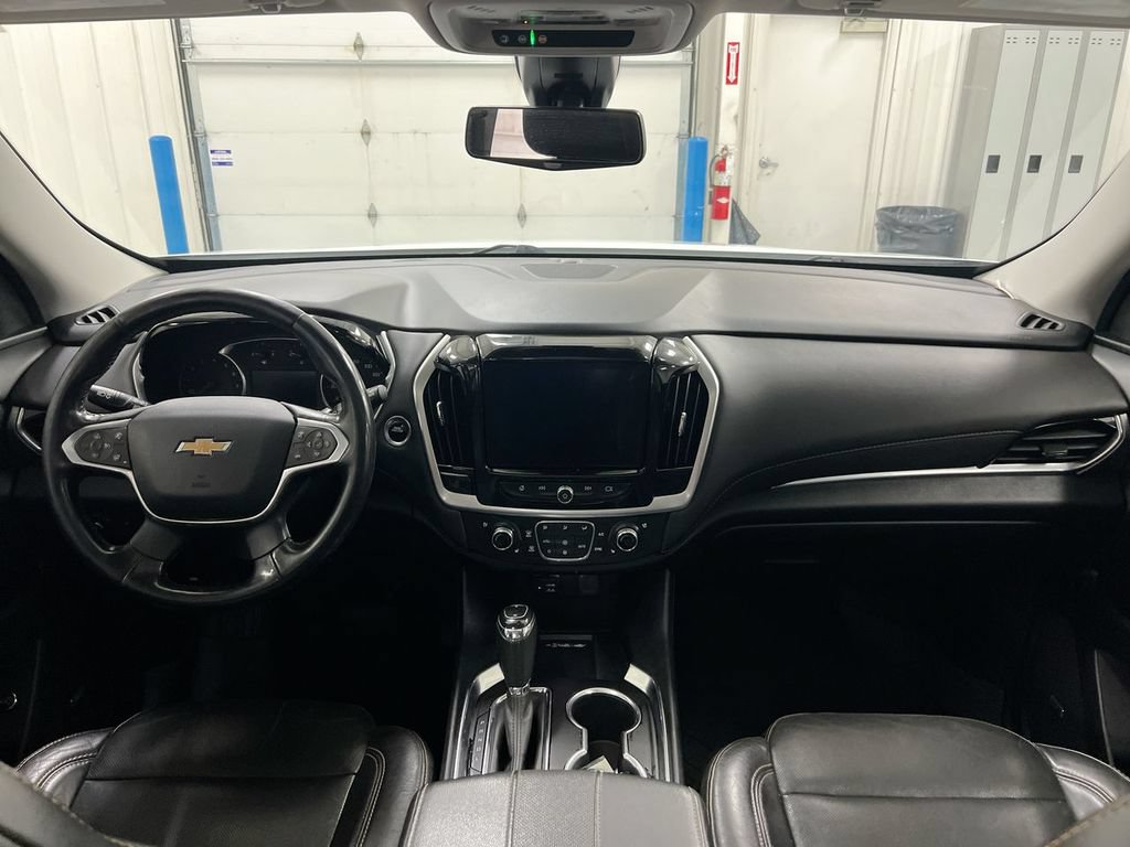 Used 2020 Chevrolet Traverse Premier w/ Redline Edition AWD/4WD image 10