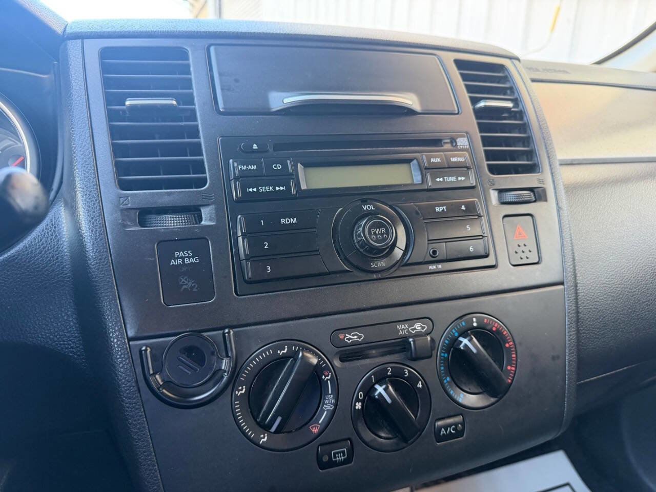 Used 2012 Nissan Versa 1.8 S image 13