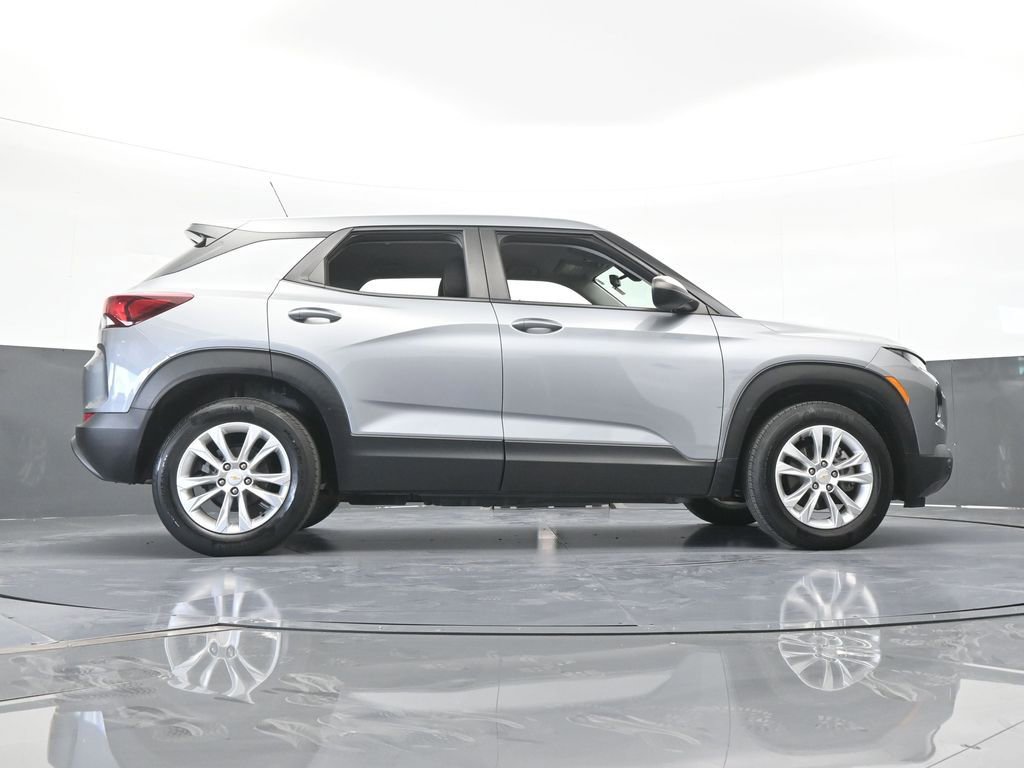 Used 2023 Chevrolet TrailBlazer LS FWD image 59