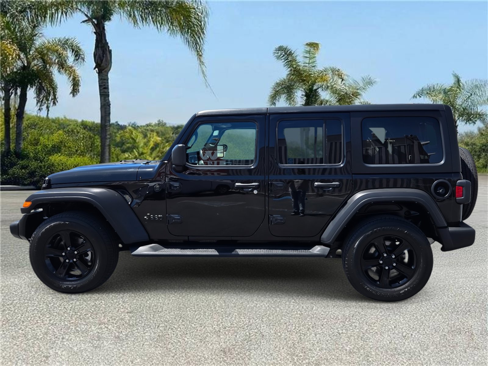 Certified 2022 Jeep Wrangler Unlimited Sport image 2