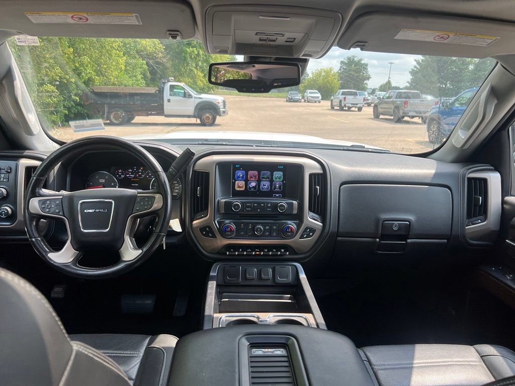 Used 2018 GMC Sierra 2500 Denali AWD/4WD image 35