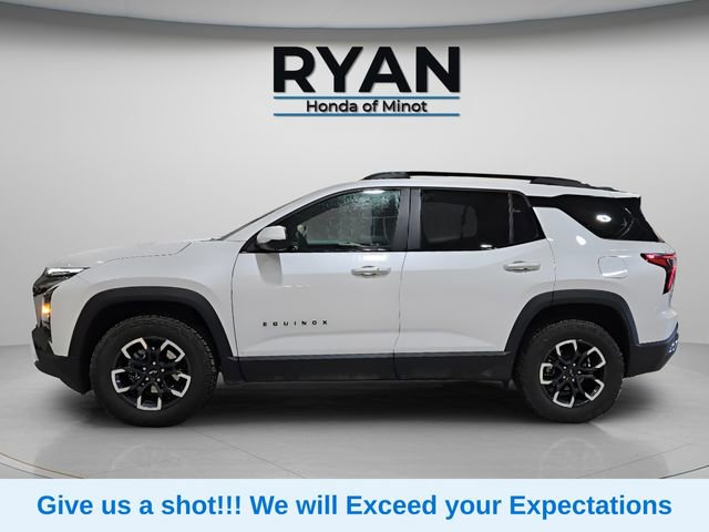 Used 2025 Chevrolet Equinox ACTIV w/ Safety and Technology Package image 8