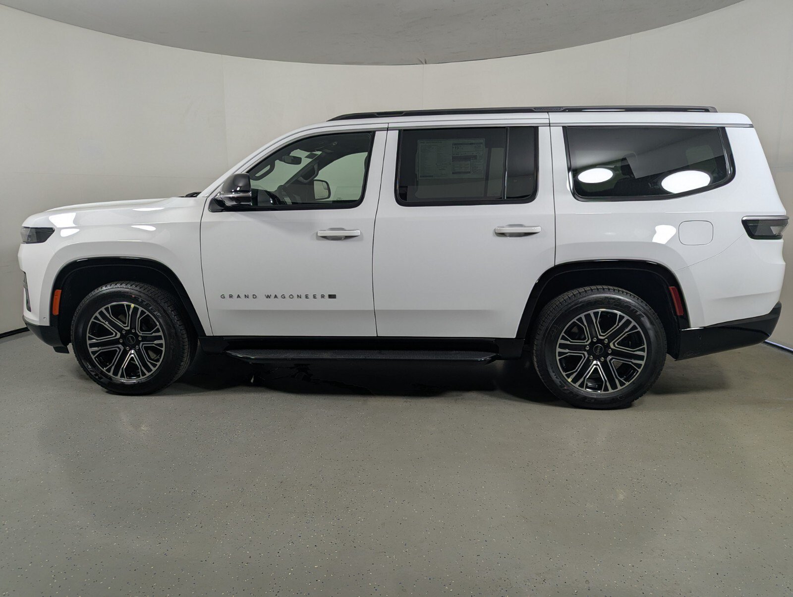 New 2026 Jeep Grand Wagoneer 2WD w/ Premium Group I image 4
