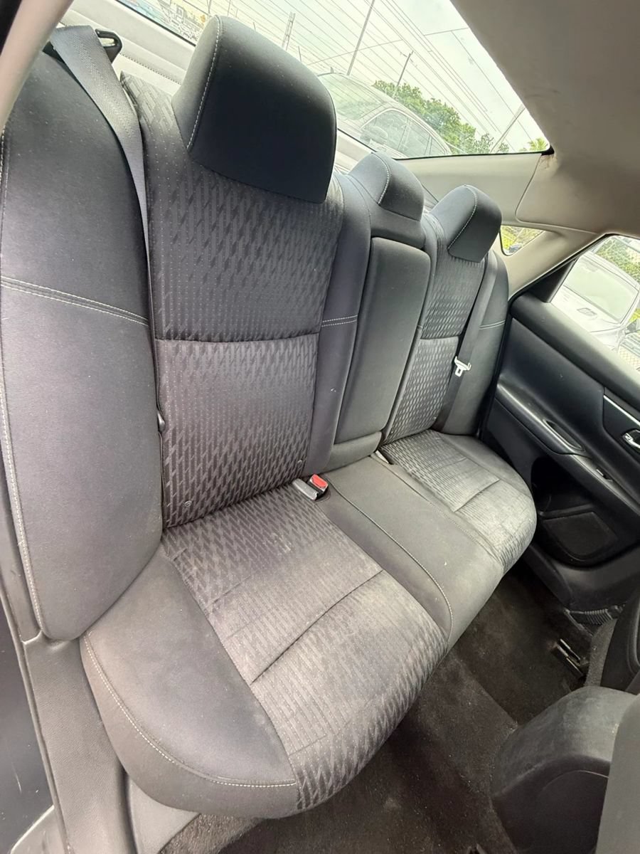 Used 2018 Nissan Altima 2.5 SV FWD image 11