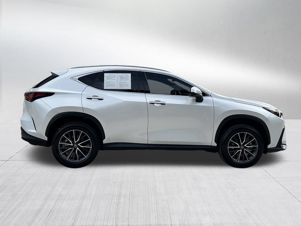 Used 2025 Lexus NX 250 FWD w/ Accessory Package (K3) image 4