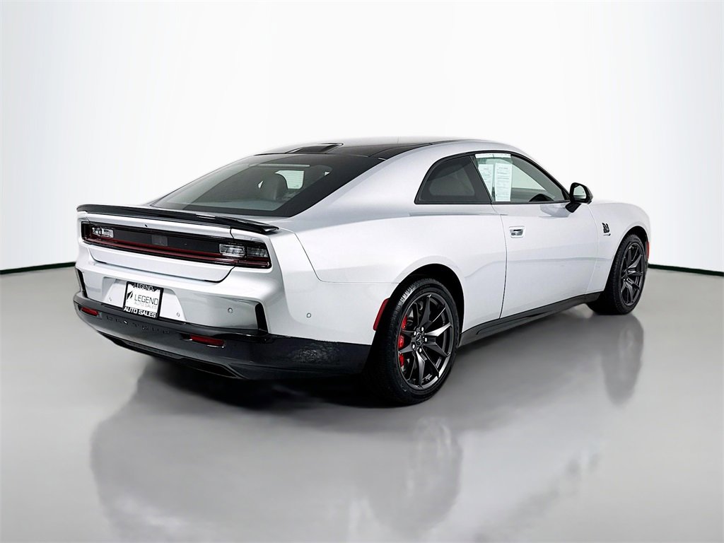 Used 2024 Dodge Charger R/T Scat Pack w/ Plus Group image 7