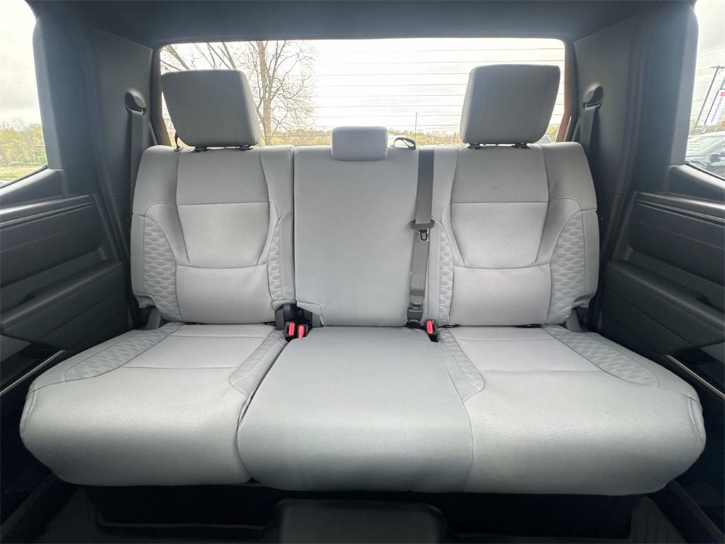 New 2025 Toyota Tundra SR5 w/ SR5 Convenience Package image 27