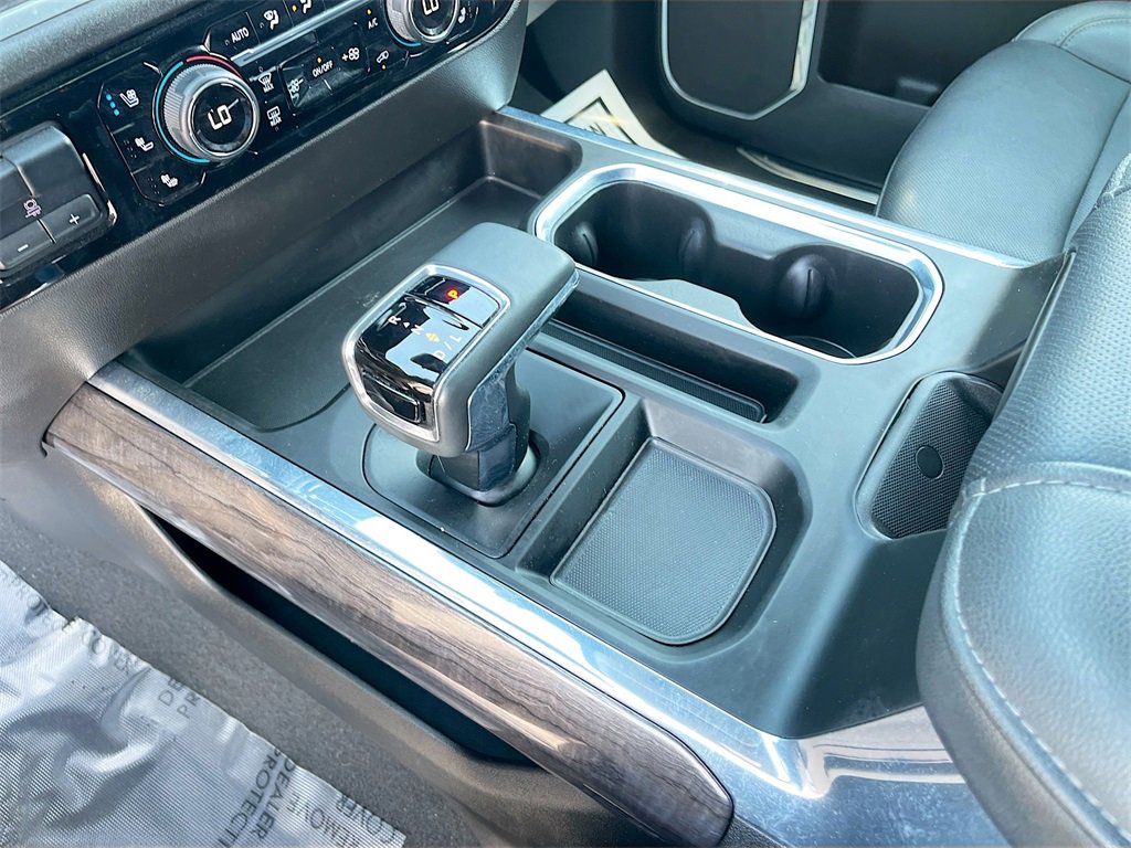 Used 2024 Chevrolet Silverado 1500 LTZ image 17