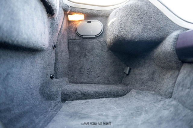 Used 2008 Aston Martin V8 Vantage Roadster 6-Speed image 71