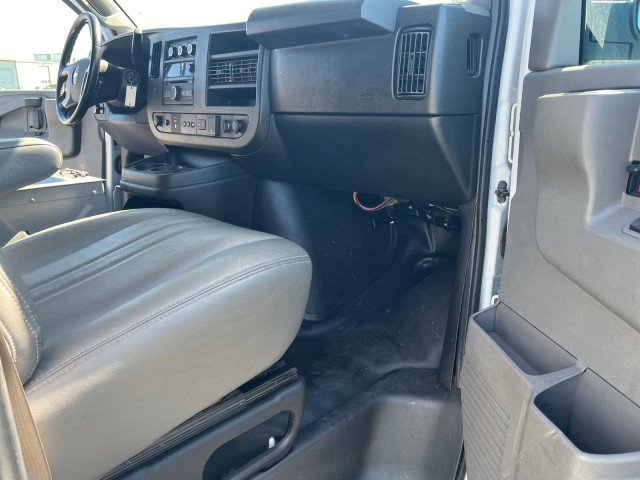 Used 2019 Chevrolet Express 3500 Extended w/ Driver Convenience Package image 22