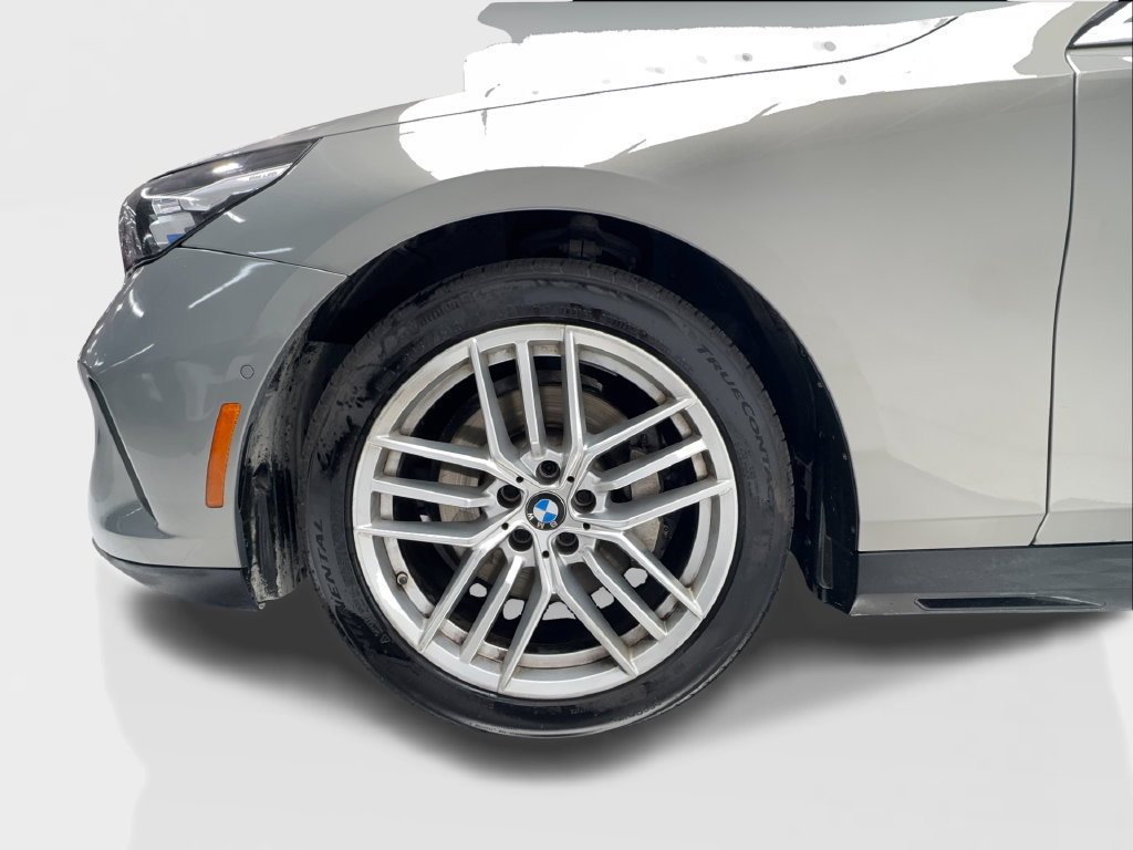 Used 2024 BMW 530i w/ Premium Package RWD image 14