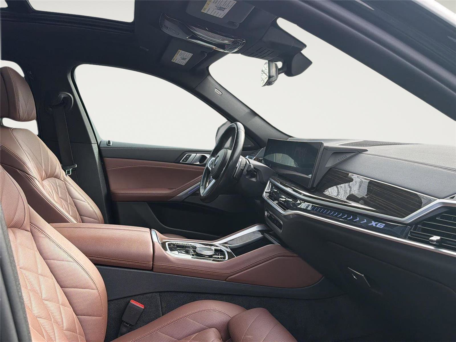 Used 2024 BMW X6 xDrive40i w/ Premium Package image 12