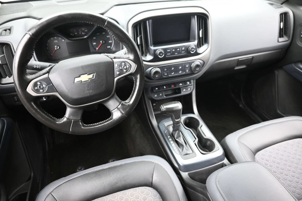 Used 2017 Chevrolet Colorado Z71 AWD/4WD image 14