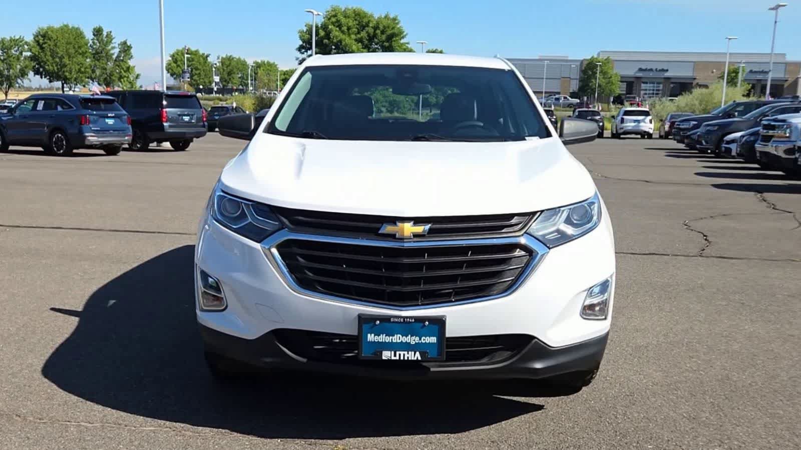 Used 2020 Chevrolet Equinox LS FWD image 3