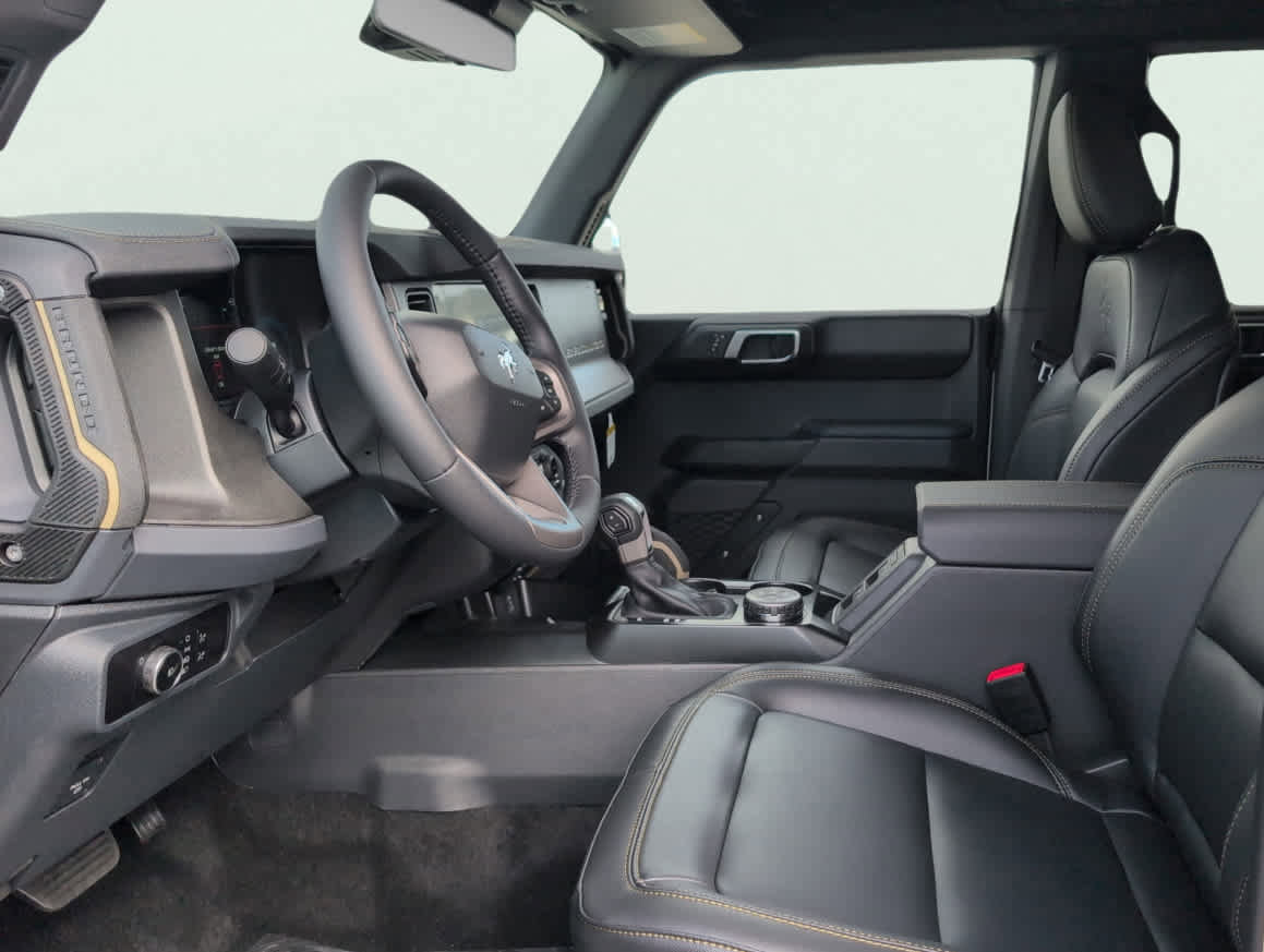 New 2025 Ford Bronco Badlands w/ Sasquatch Package image 9