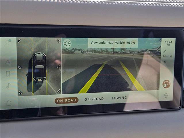 Used 2024 Land Rover Defender 90 S image 13