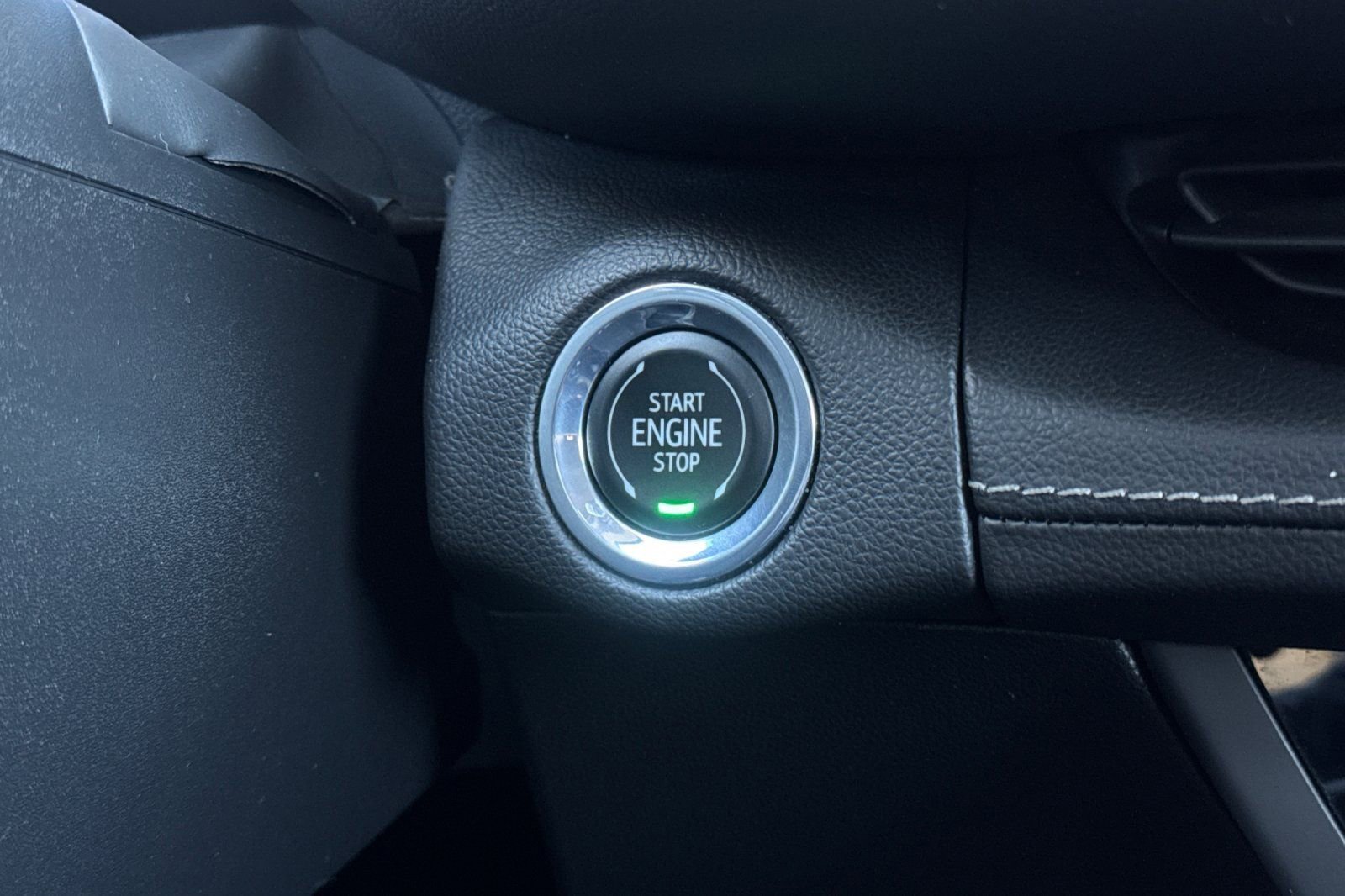 Used 2022 Buick Envision Preferred image 32