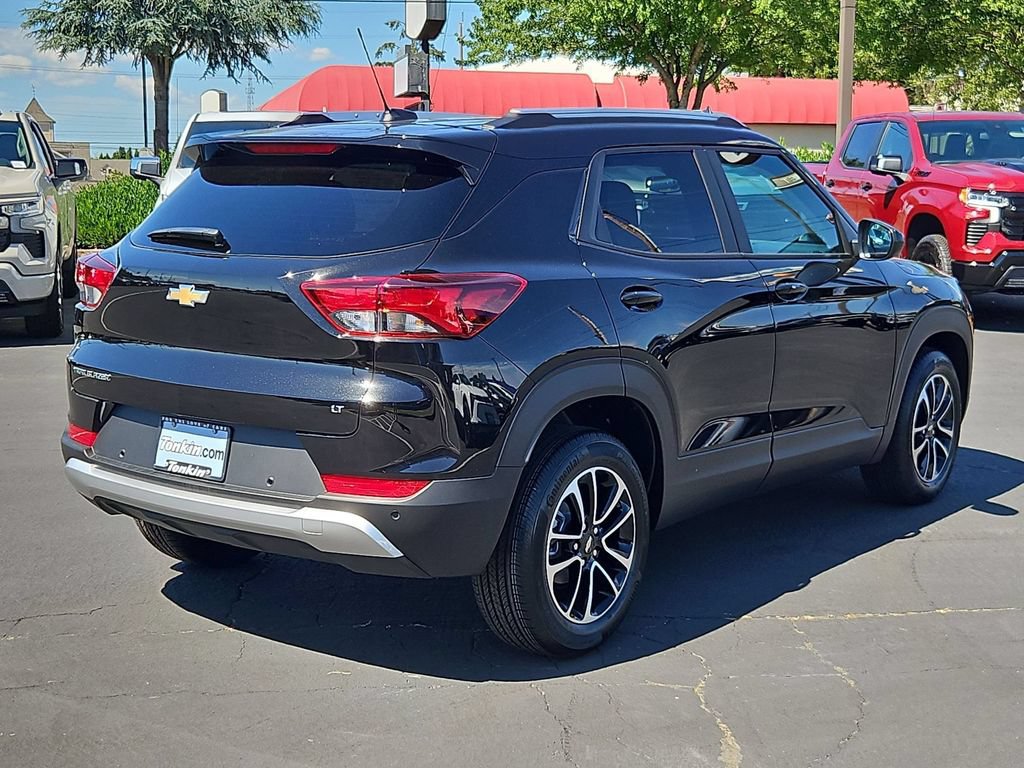 New 2026 Chevrolet TrailBlazer LT w/ Driver Confidence Package FWD image 6