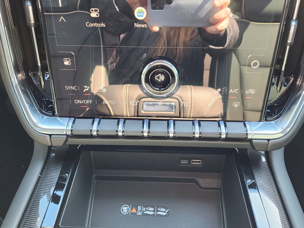 New 2026 GMC Yukon Elevation image 31