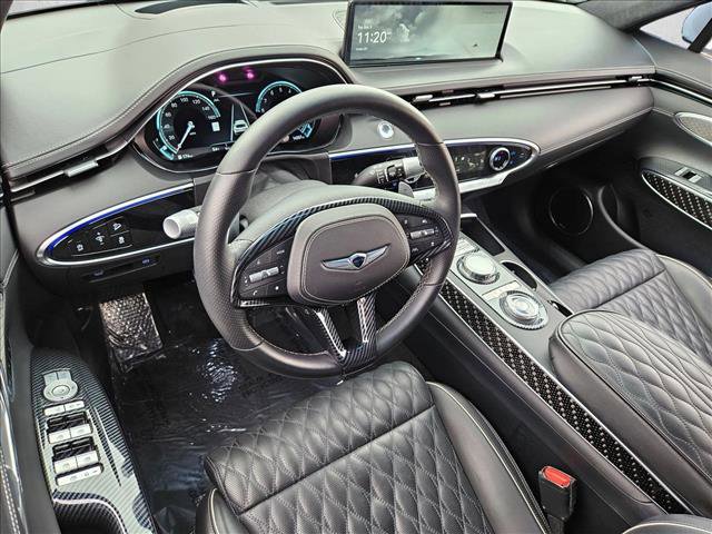Used 2024 Genesis GV70 3.5T Sport w/ Sport Prestige Package image 10