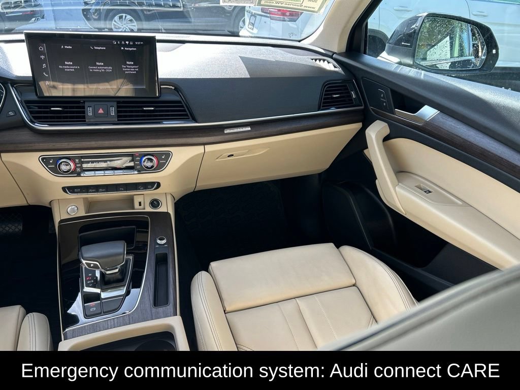 Used 2024 Audi Q5 2.0T Premium w/ Convenience Package AWD/4WD image 11