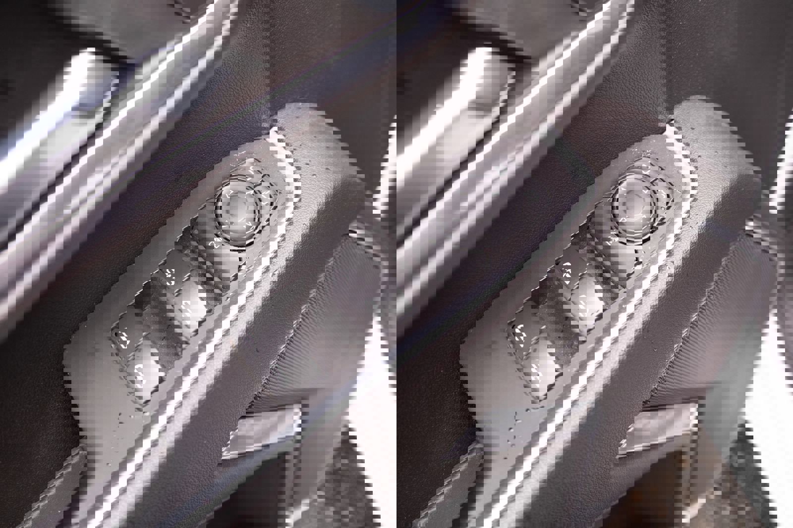 Used 2024 GMC Sierra 3500 SLE w/ SLE Value Package image 14