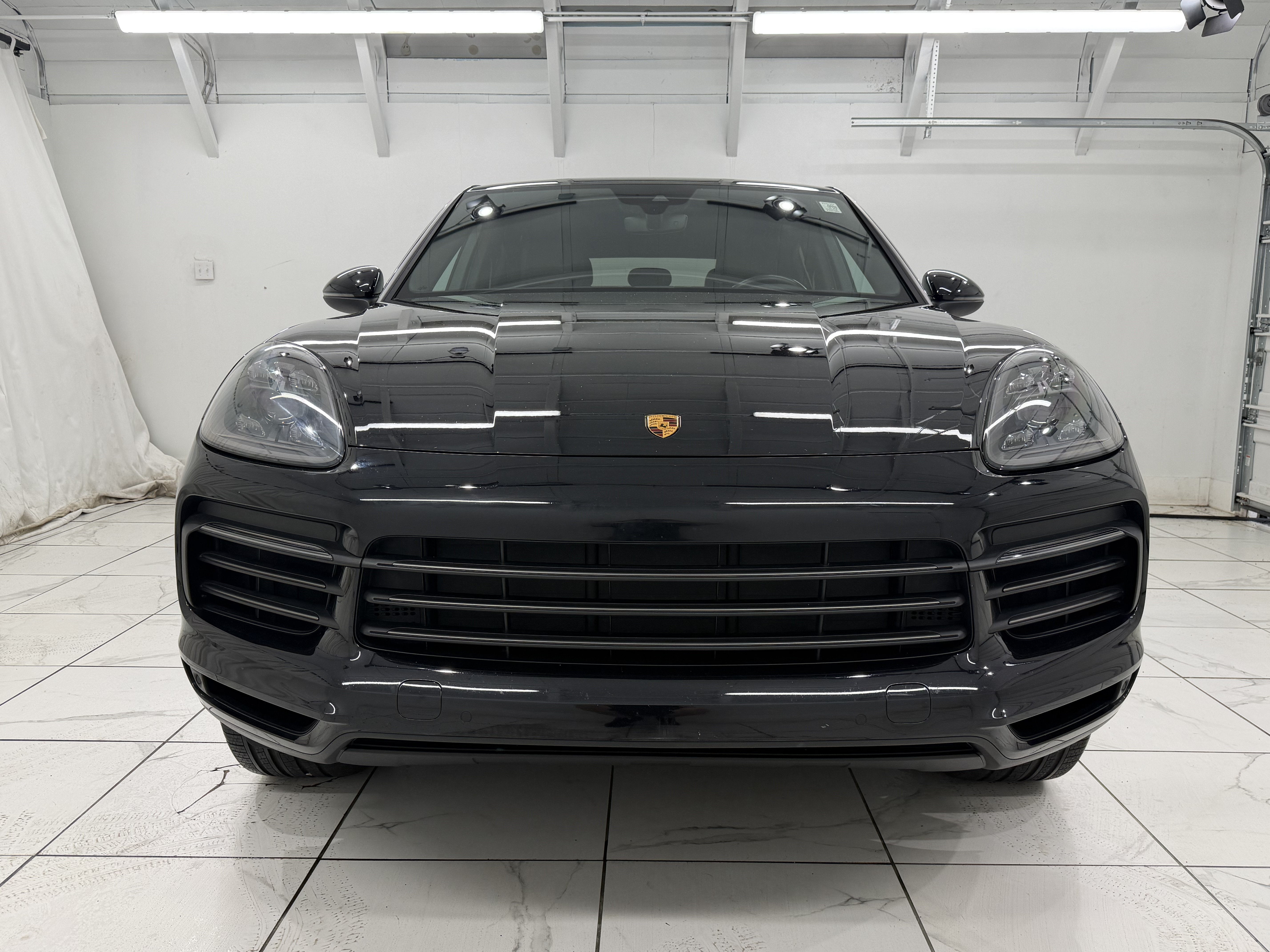Certified 2022 Porsche Cayenne Platinum Edition AWD/4WD image 9