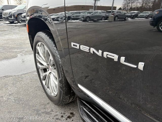 Certified 2023 GMC Yukon Denali image 16