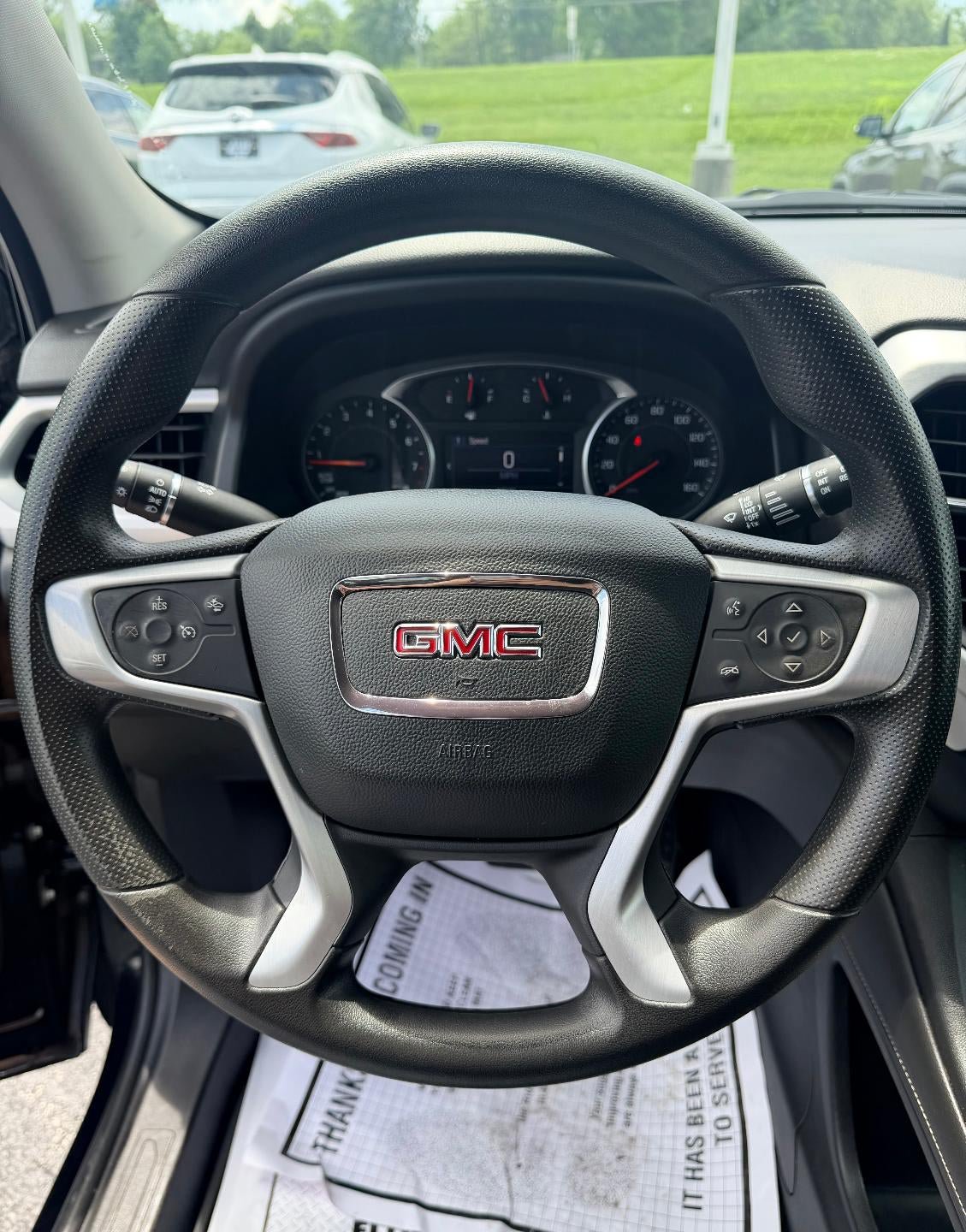 Used 2021 GMC Acadia SLE w/ Driver Convenience Package FWD image 16