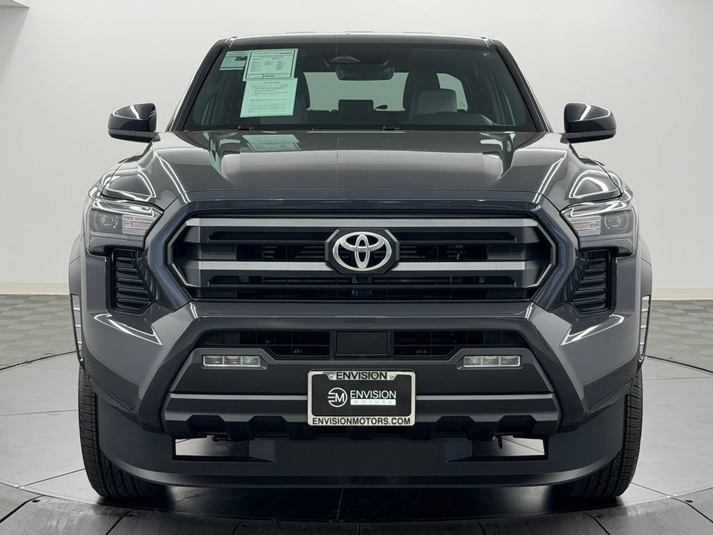 Used 2026 Toyota Tacoma SR5 AWD/4WD image 6