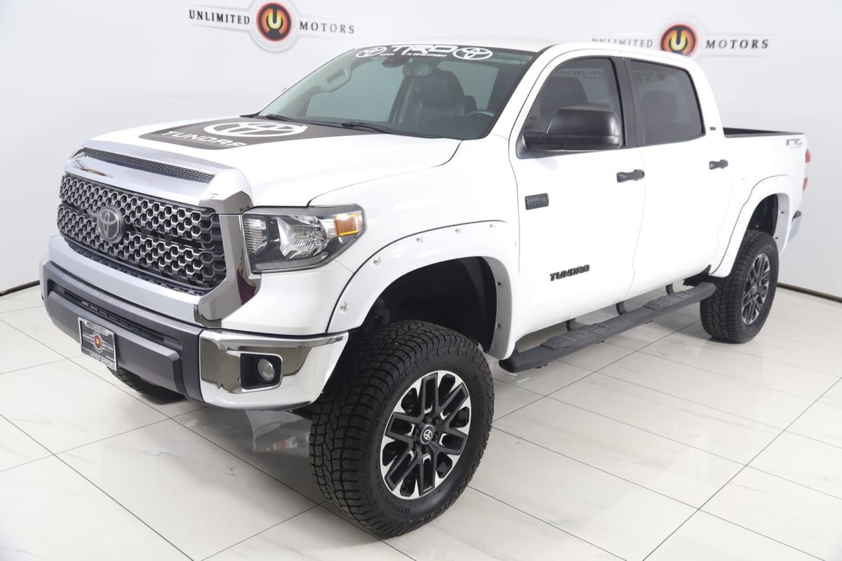 Used 2021 Toyota Tundra SR5 w/ SR5 Leather Package AWD/4WD image 20